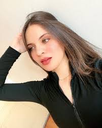 Merwin Roa's Instagram, Twitter & Facebook