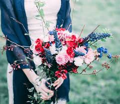 Search for discount lace bouquets, ribbon bouquets&satin bouquets online? Blog What Are The Biggest 2019 Spring Trends For Wedding Flowers London Florists Flower Delivery Ontario Flower S Story Flower Shop