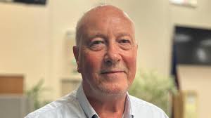 I help fix attendance levels in schools'