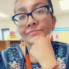 Justina Jones's Instagram, Twitter & Facebook