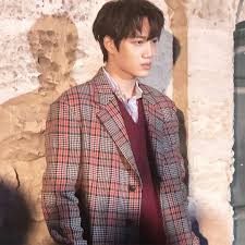 Baekhyun is not just a brilliant singer with a beautiful face, . Sekaissaek Gucci 2019 Cruise Collection Show Kai