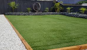 Keeping your low maintenance garden clean and clear allows you to use it for all kinds of activities, from hosting guests to drying laundry. Low Maintenance Garden In Auckland Zones