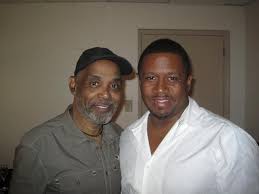 He Says His Legendary Soul R B Dad Deserves A Tribute Do You Agree Frankie Beverly R B Frankie