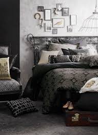 30 Spooky Bedroom Decor Ideas With Subtle Halloween Atmosphere Chambre