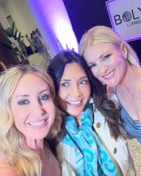 Thankful for a beautiful 💗🙌🏻& delicious evening @ the HOUR Detroit  Design Awards last night! The Agency Hall & Hunter was a sponsor!