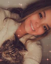 Hannah Grimsley (@hannahcaitlin_) • Instagram photos and videos