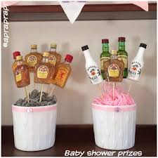 Mas De 35 Ideas Unicas De Premios De Baby Shower Para Invitados Baby Shower House Planear un baby shower es la excusa perfecta para reunirte con tus amigas, darte un dulce capricho y recibir regalos que le serán muy útiles a tu bebé. invitados baby shower house
