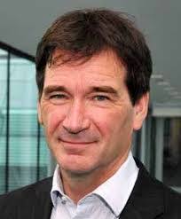 David Bastow's Instagram, Twitter & Facebook