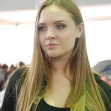 Amelia Alva (fjfhfd)