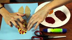 You can teach colors, numbers, and all while working on fine motor skills. Thanksgiving Arts Crafts Activities For Preschool Aged Kids Educational Crafts For Kids Youtube