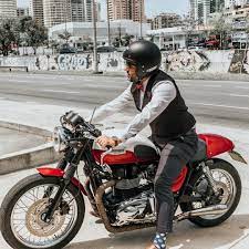 Triumph Bonneville T100 2013 Bigvalada Bonneville Triumph Rioretromoto Triumph Bonneville T100 Triumph Bonneville Bonneville T100