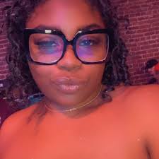 What are the best food spots in Milwaukee?