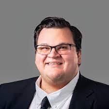 Kenneth Yearout's Instagram, Twitter & Facebook