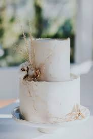 20 Gold Wedding Cakes With Gorgeous Details