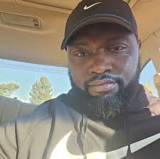 Max Maxwell updated his status.