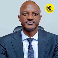 Patrick Kamara: Do you think running a ministry is different from being a  professor at the university? Ramathan Ggoobi: It's not different and I'm  doing exactly what I used to tell people. #KFMHotSeat ...