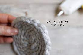 ダイソー100均 毛糸を三つ編みもこもこコースター かぎ針編み 小物 簡単 ハンドメイド コースター コースター 手作り
