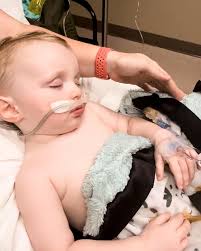 Wednesday Rewind: weekly review x2! ✨ 1. Typical playtime in our home! 2. 3  day business trip to Denver with Rhett ⛰️ 3. Our Irish Triplets photos at  daycare 👦👦👦 4. Theo