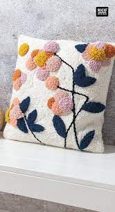anleitung kissen mit needle punching gestalten kissen besticken sticken und nahen hakeln fur zuhause