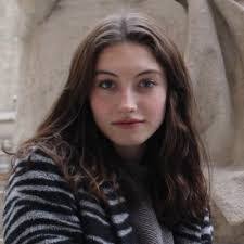 Amanda Paolini's Instagram, Twitter & Facebook