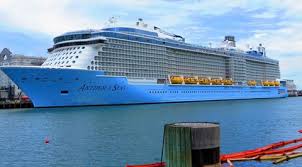 Most cruise lines have cancelled all cruise operations at least until end of june, 2020. Giant Ship Docks At Black Falcon Pier Universal Hub