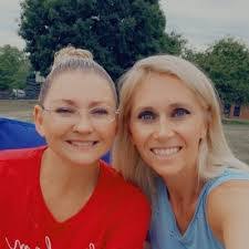 Melissa Abernathy's Instagram, Twitter & Facebook