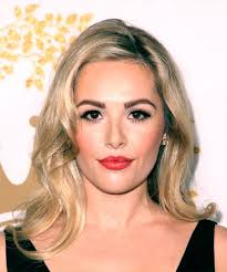 The pixie haircut is quite cute, stylish and eternally cool! Simple Hairstyles For Casual Occasions