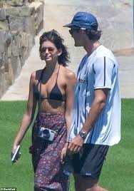 We did not find results for: Kaia Gerber Holds Her Boyfriend Jacob Elordi S Arm Before Their Al Fresco Lunch Date In Mexico Sound Health And Lasting Wealth
