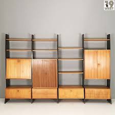 Alle haben den schulabschluss geschafft und ein ganz besonderes jahr hinter sich gebracht. Diese Wunderschone Modulare Regalwand Von 1959 Wurde Von Erich Stratmann Entworfen Und Von Idee Mobel Oldenburg Produziert Jetzt Zu Haben Auf Www 19west De Me