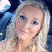 Jennifer Holohan's Instagram, Twitter & Facebook