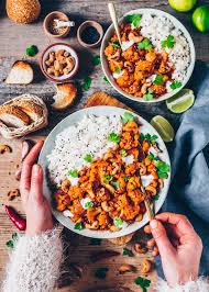 Blumenkohl Tikka Masala Indisches Curry Mit Reis Tikka Masala Indisches Curry Rezept Rezepte