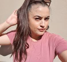 Cape Town woman shares the excruciating pain of living with a hair pulling  disorder