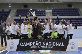 As equipas de hóquei em patins do sporting e do fc porto são as finalistas da liga europeia da modalidade, ao terem vencido, respetivamente, benfica e barcelona. R6cscqnwdrjppm