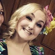 Ashleigh Bender's Instagram, Twitter & Facebook