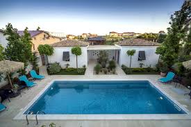 Case de vanzare la preturi avantajoase , gasesti rapid si usor vanzari case vile in. Tagoo Vama Veche Luxuryimob