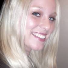 Angela Adolph (@angienviga)