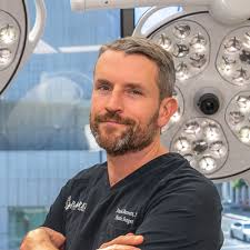 Daniel Barrett, MD, Board Certified Plastic Surgeon