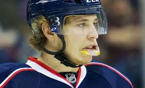 JYP-tykki pelikieltoon: Heitti mailan tuomaria kohti