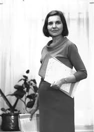 Companies like nike, la croix, and kylie cosmetics will spend over 2 billion dollars on influencers in 2019. Shirley Siegel Leading New York Civil Rights Lawyer Dies At 101 The New York Times