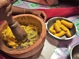 Ivorian cuisine is the traditional cuisine of côte d'ivoire, or the ivory coast, and is based on tubers, grains, pig, chicken, seafood, fish, fresh fruits, vegetables and spices. Eating Abidjan 16 Foods To Try On Your Visit To Cote D Ivoire Bren On The Road
