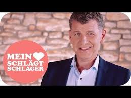 Bekijk meer ideeën over zangers, broer zus poses, 13 weken zwanger. Semino Rossi Wir Sind Im Herzen Jung Offizielles Musikvideo Youtube Musikvideos Musik Geburtstag Lieder