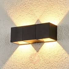 Niente come un lampione da giardino. Illuminazione Led Per Esterno A Soffitto Lampade A Led Per