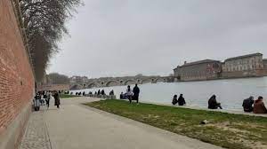 We recommend booking quai de la daurade tours ahead of time to secure your spot. Un Homme De 28 Ans Decede Apres Une Rixe A Toulouse