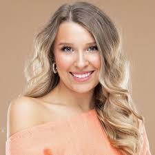 Emma Brumbaugh's Instagram, Twitter & Facebook