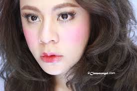 Blush Review: Illamasqua powder blusher สี Panic สีแดงบ่มแดดปัดแก้มได้  ทาปากได้