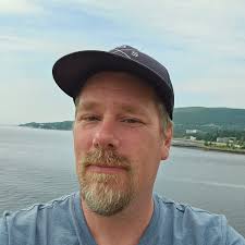 Why can't my friend see his inventory in Ark Survival