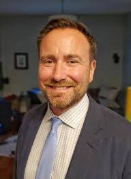 Darryl Springer's Instagram, Twitter & Facebook