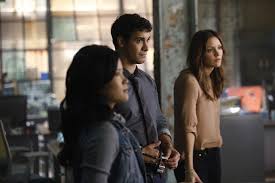Scorpion saison 1 ?pisode 1. Scorpion Season 2 Episode 1 Review Satellite Of Love