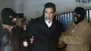 Saddam hussein graduated from the university of baghdad college of law. Hat Noch Getreue Irak Vor Zehn Jahren Wurde Saddam Hussein Gehangt Krone At