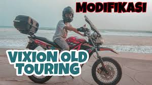 Modifikasi old vixion ini sangat inspiratif dan via balimotoblog.wordpress.com. Vixion Old Touring Modifikasi Youtube